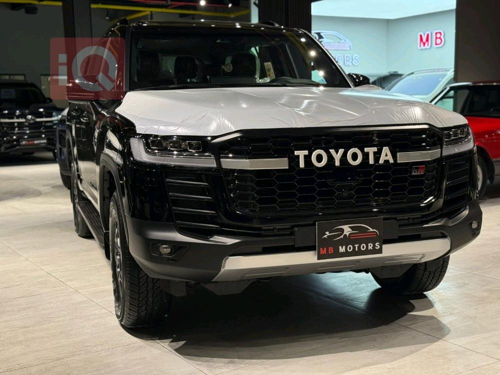 تويوتا لاندكروزر